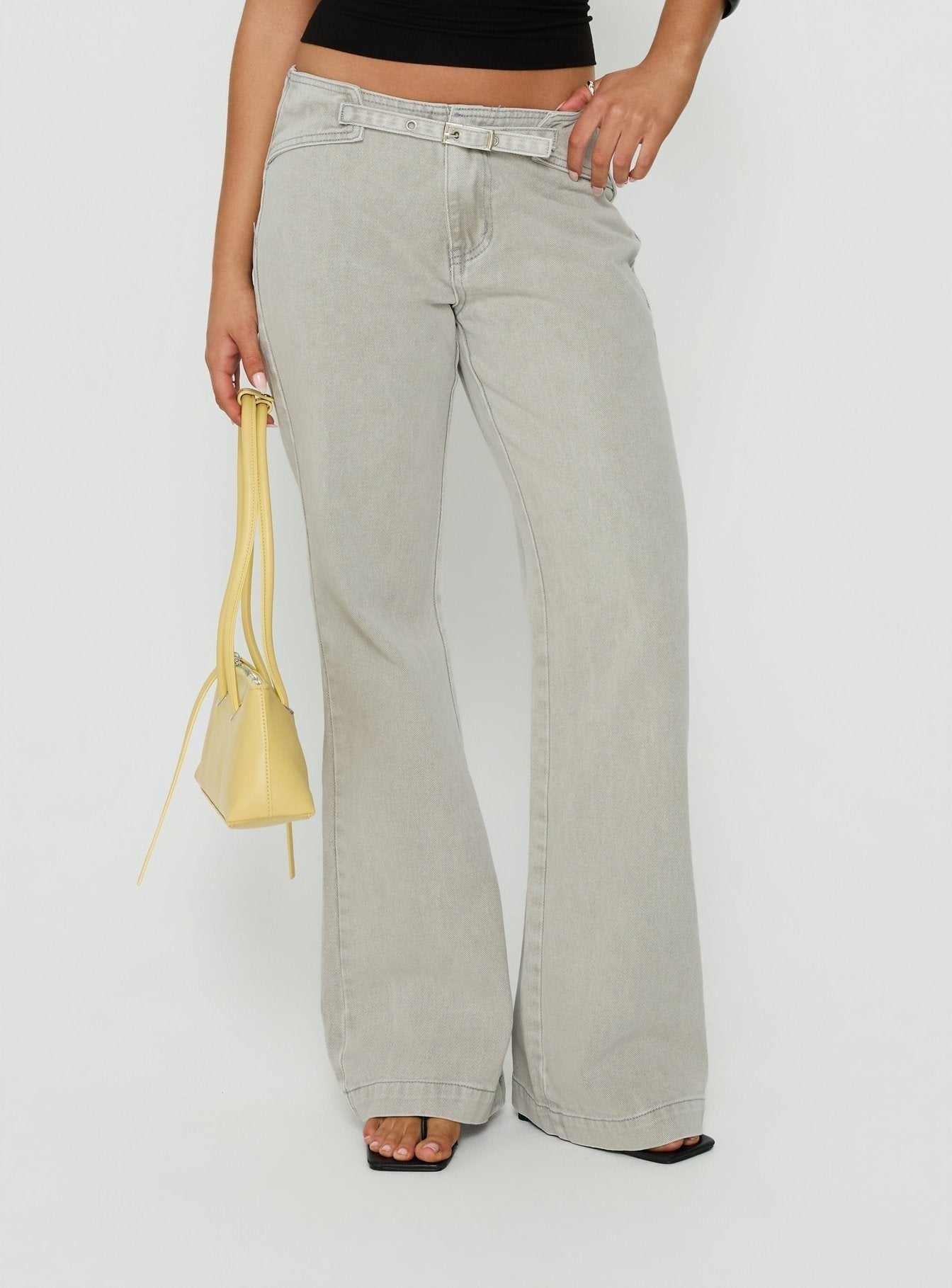 Slow Ride Mid Rise Bootleg Belted Jeans Desert Grey