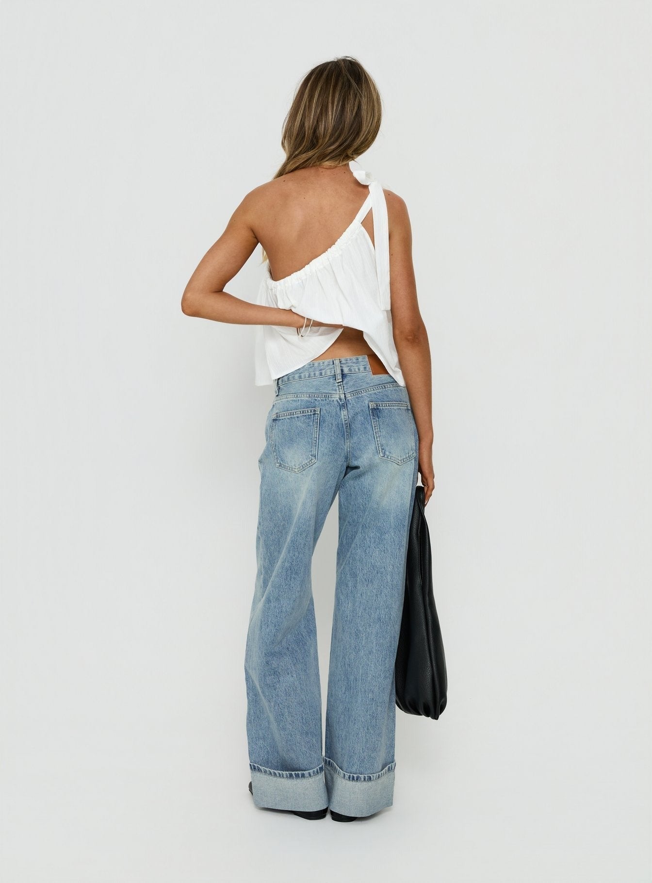 Serenitia Mid Rise Relaxed Cuff Jeans Light Vintage Wash