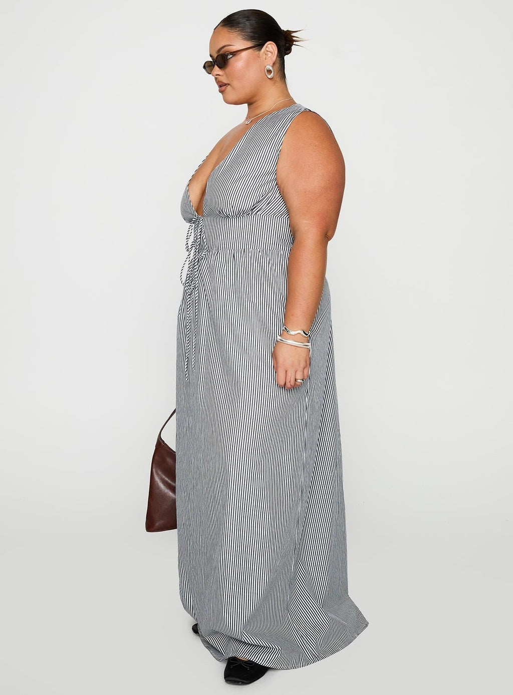 Pokey Maxi Dress Black / White Stripe Curve