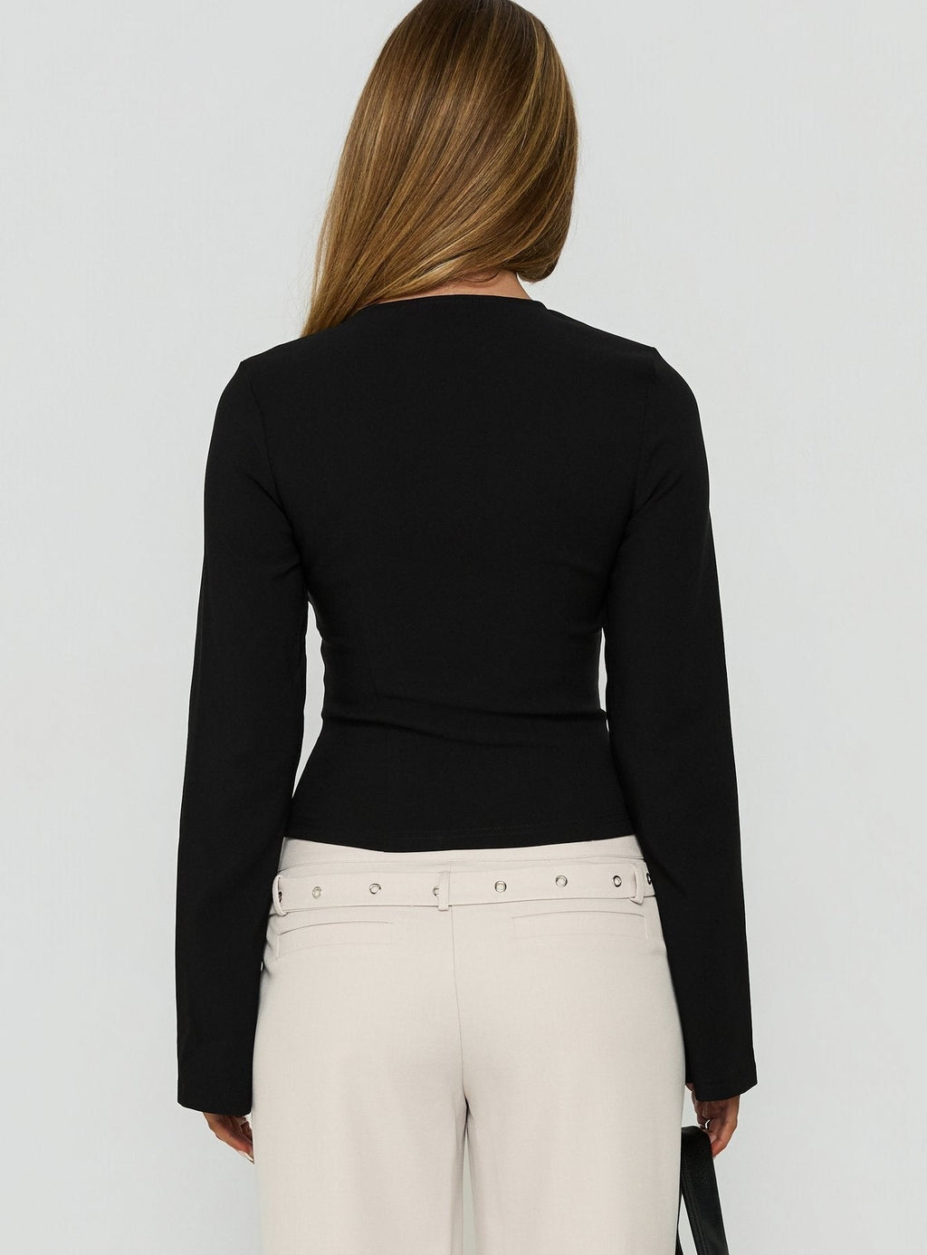 Evelinne Keyhole Cut Out Long Sleeve Top Black