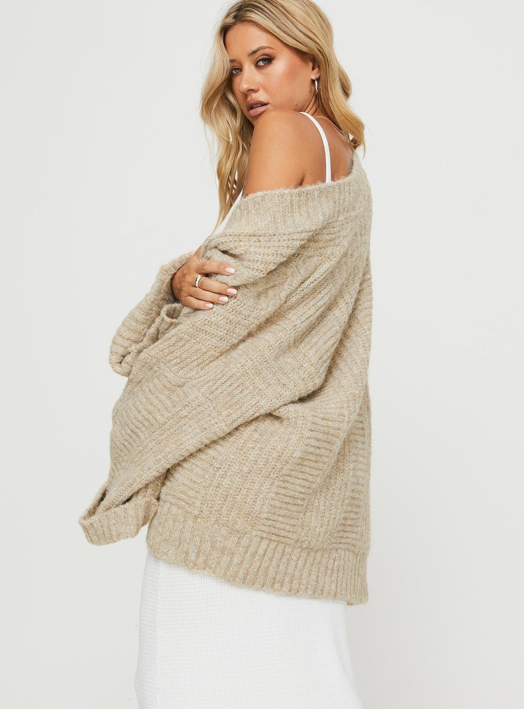 Paisleigh Cable Knit Cardigan Beige