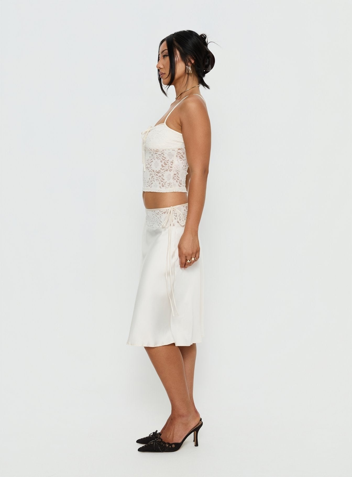 Evlin Lace Detail Satin Midi Skirt Cream