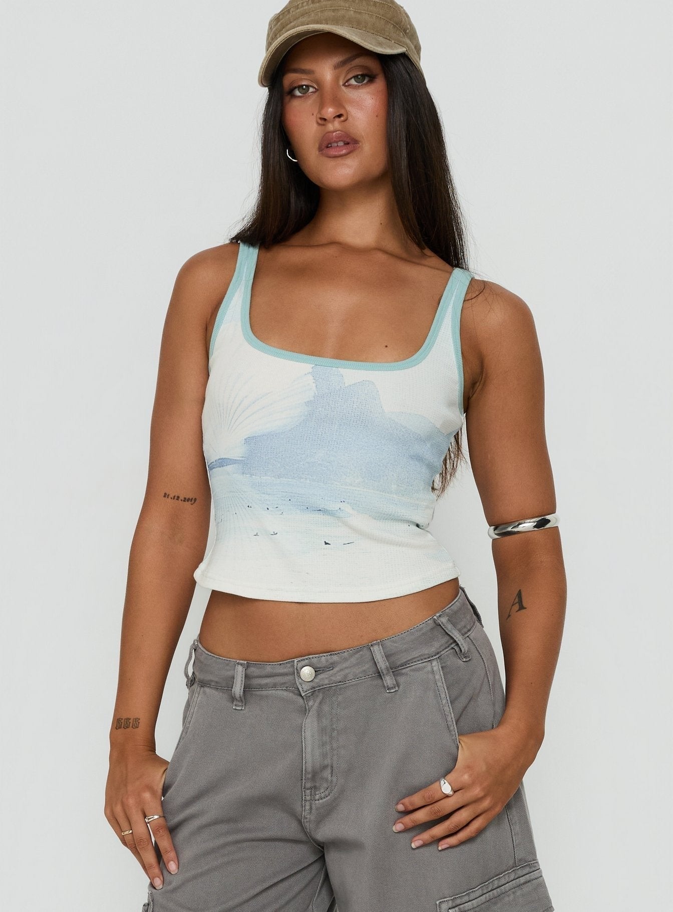 Soft Ember Graphic Tank Top Blue