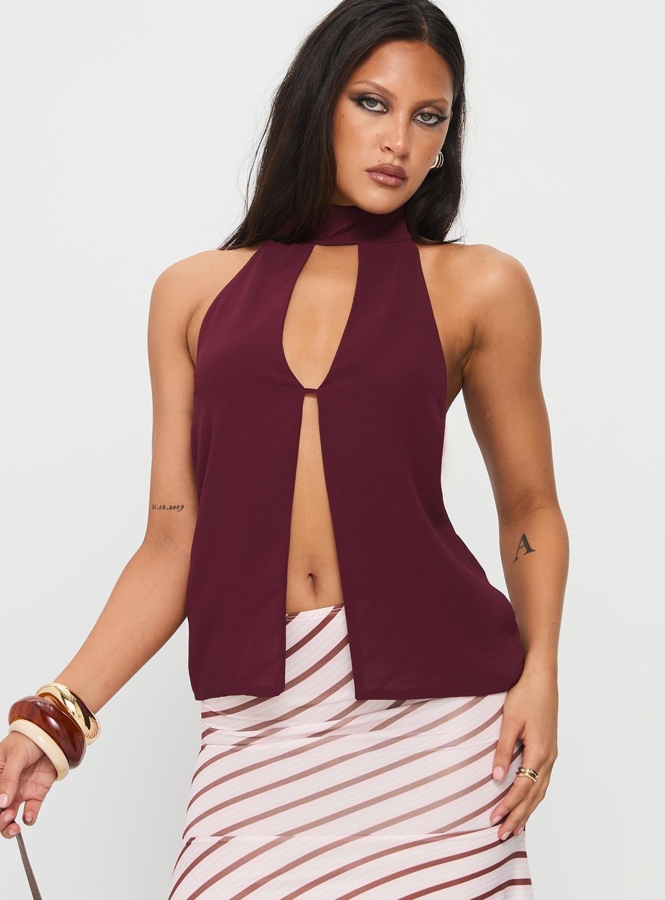 Rhevena Plunge Backless Top Wine