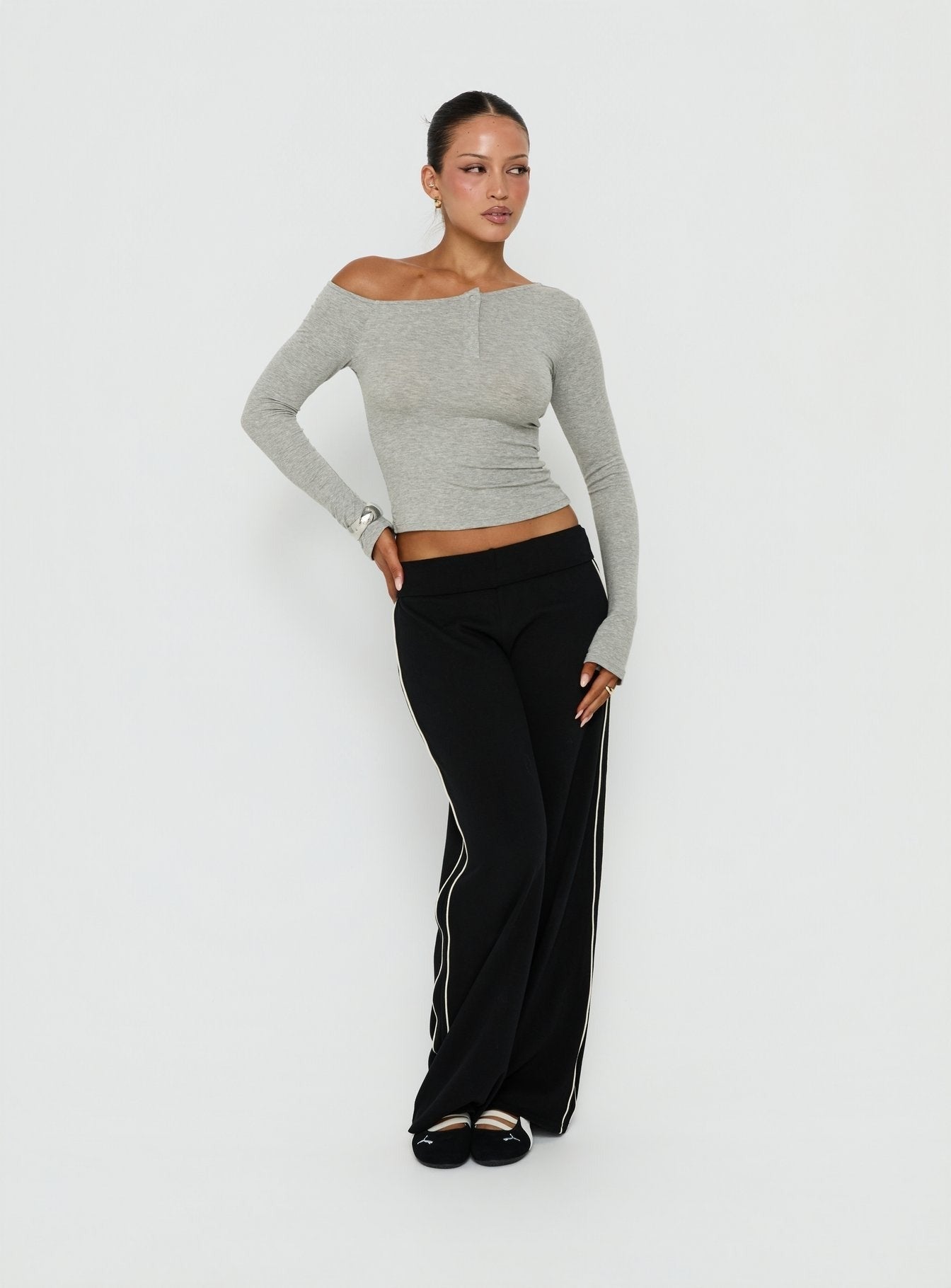 Kleoh Off Shoulder Long Sleeve Henley Top Grey Marle