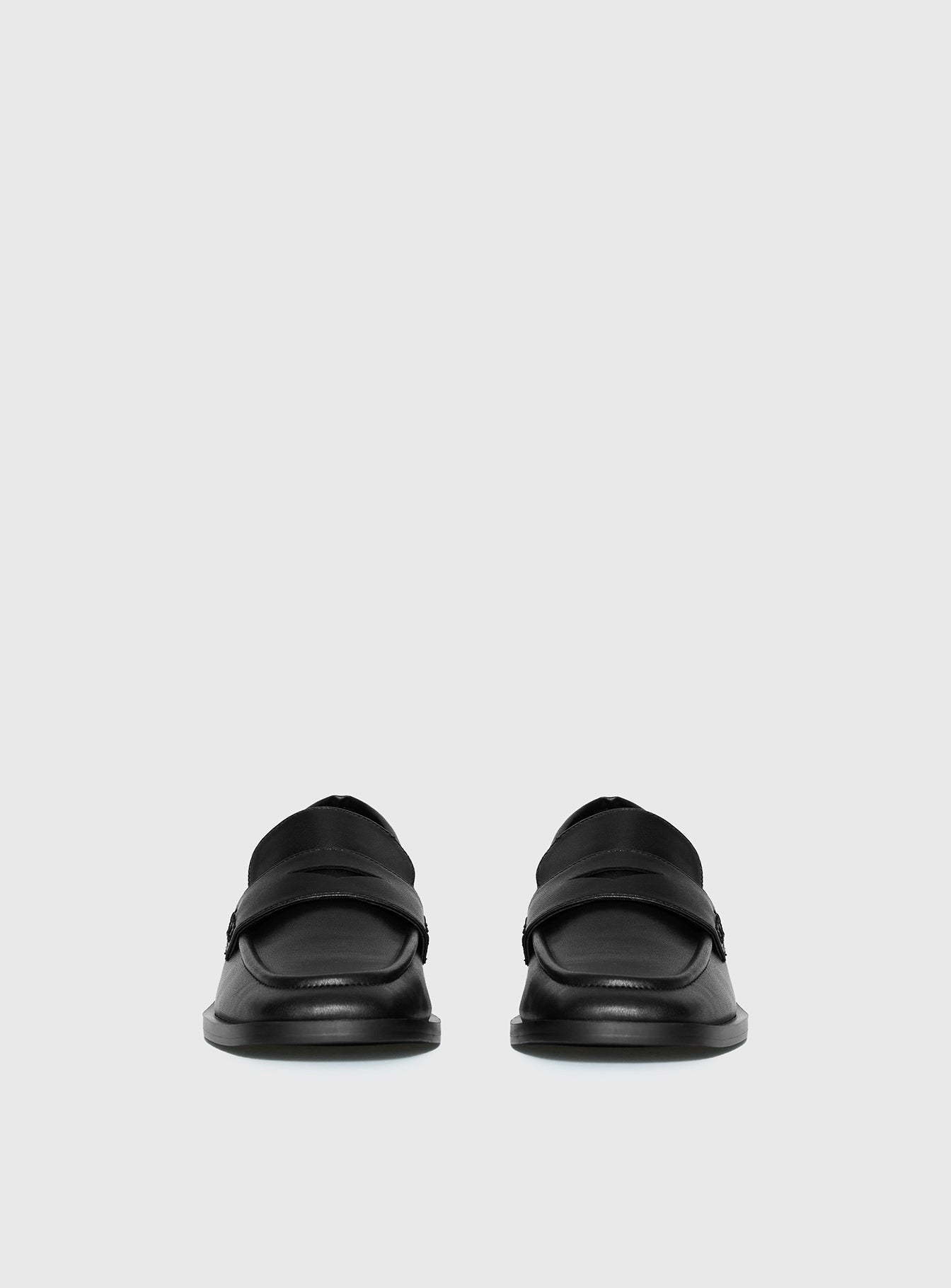 Ratana Flat Loafers Black