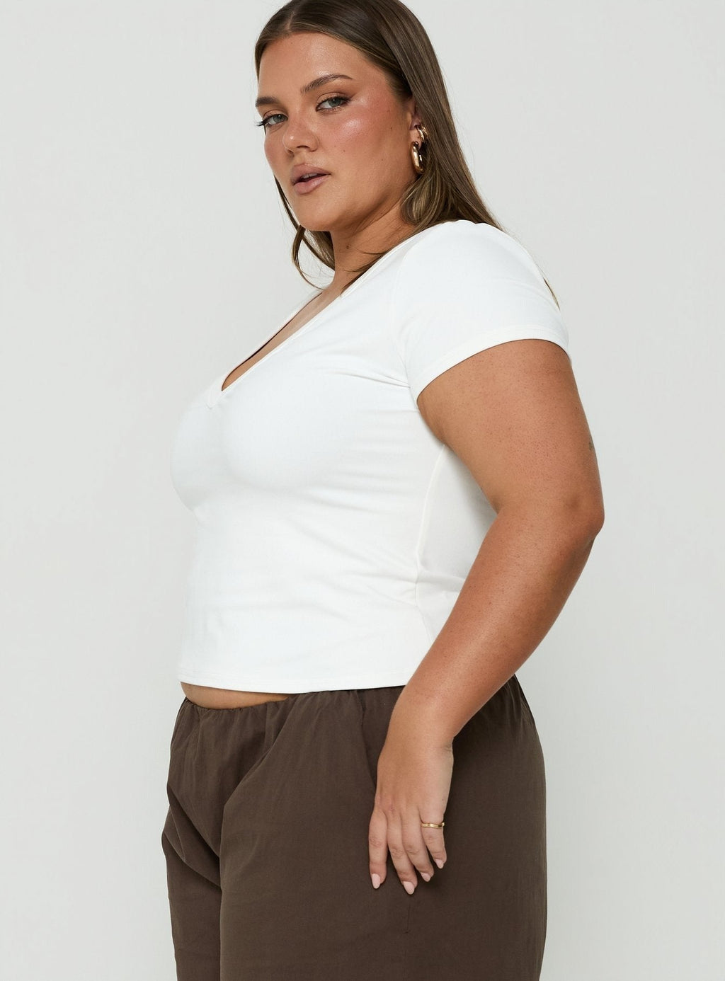 Daily Define Deep V Short Sleeve Top White Curve