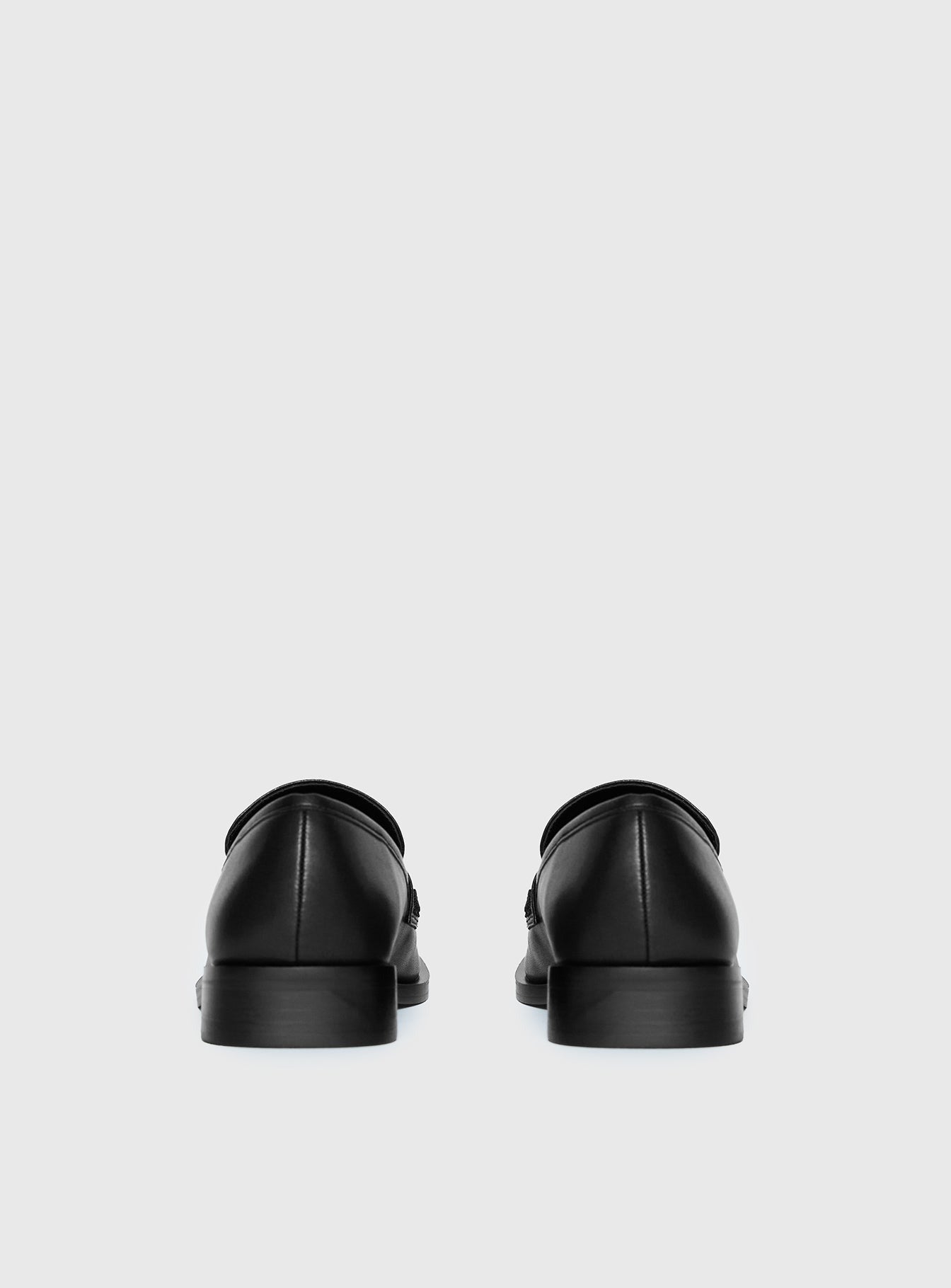 Ratana Flat Loafers Black