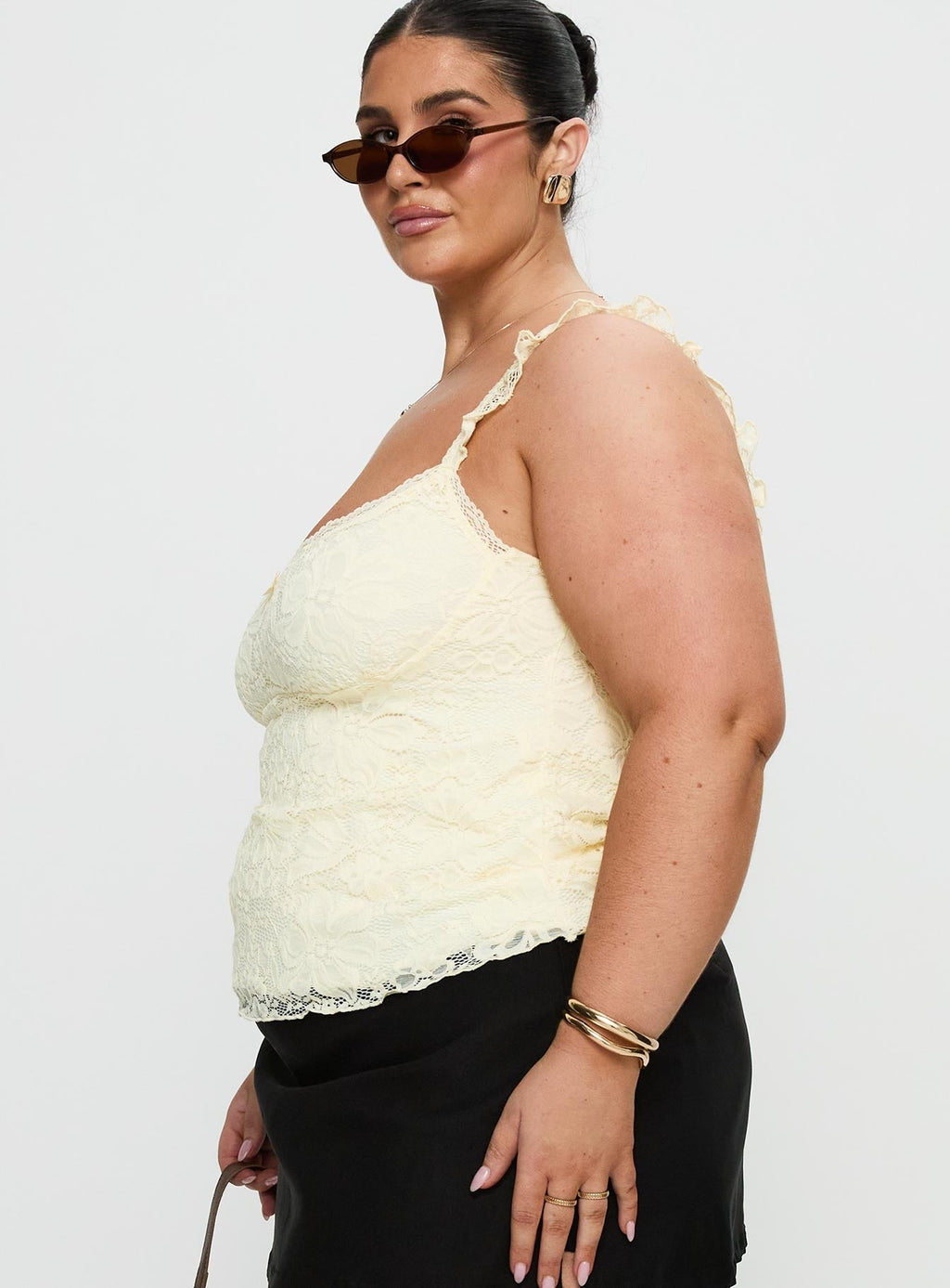 Madaleine Lace Top Cream Curve