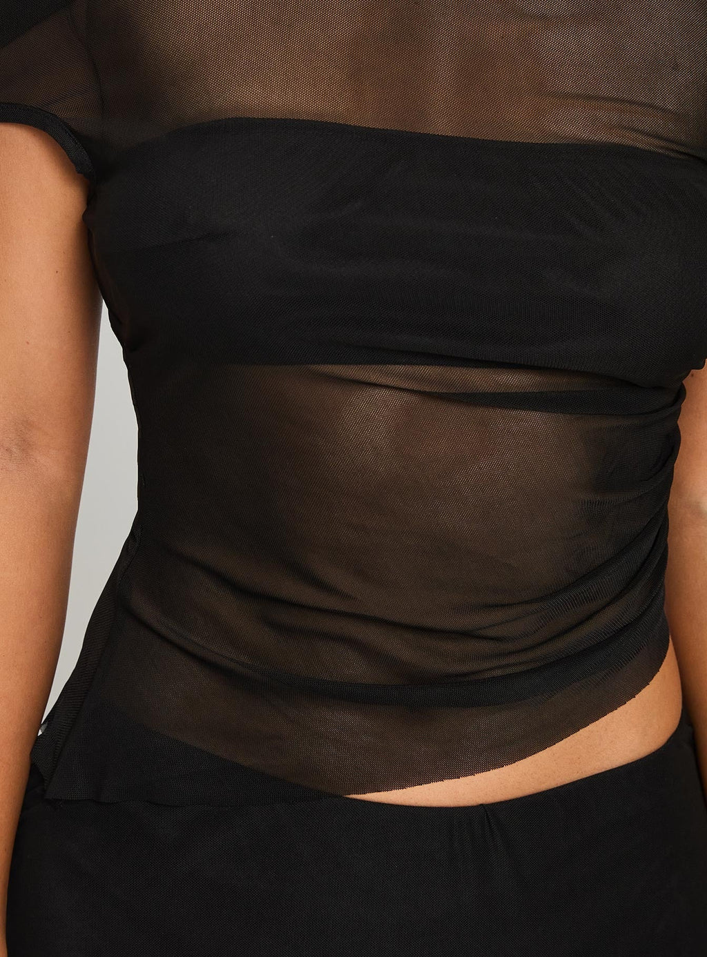 Aristocrat One Shoulder Mesh Set Black