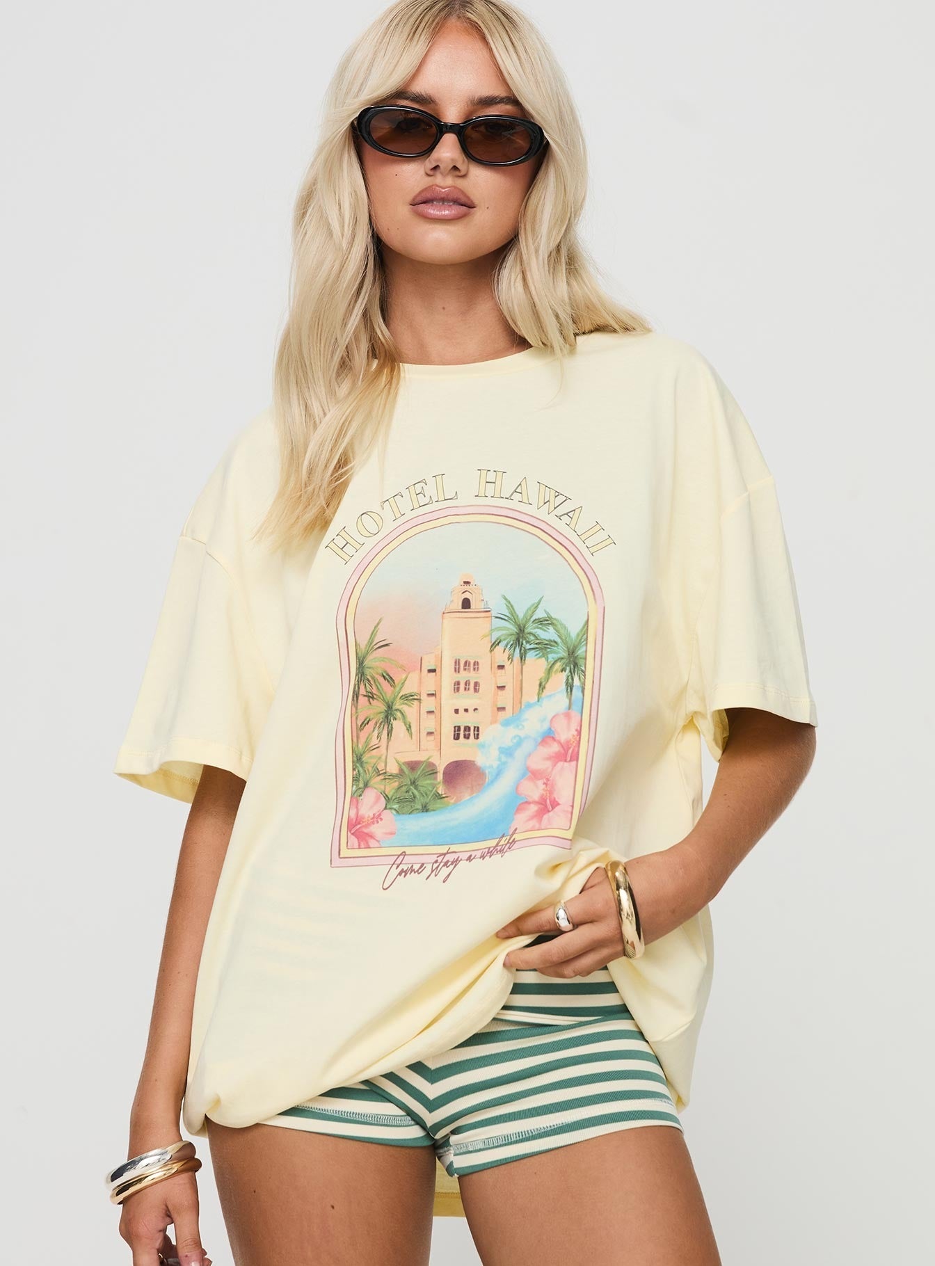 Hotel Hawaii Oversized Tee Yellow