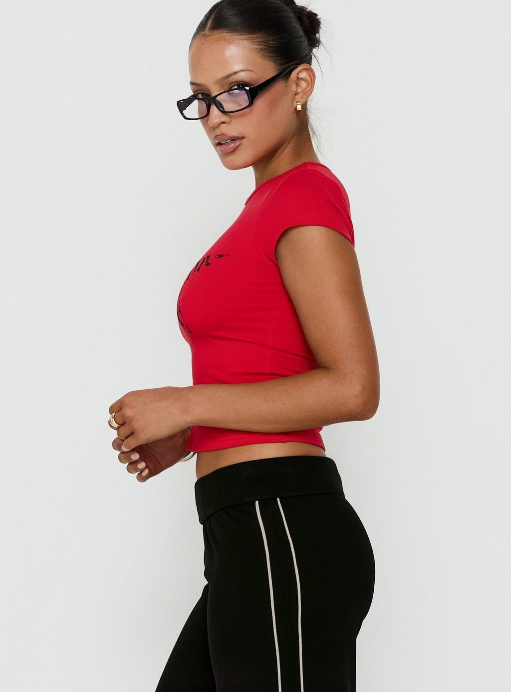 Rebel Star Graphic Baby Tee Red