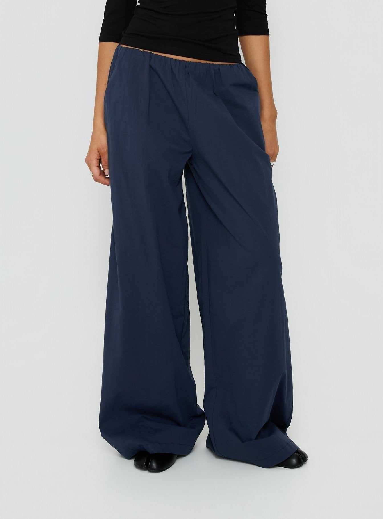 Lunea Concealed Waistband Pants Navy