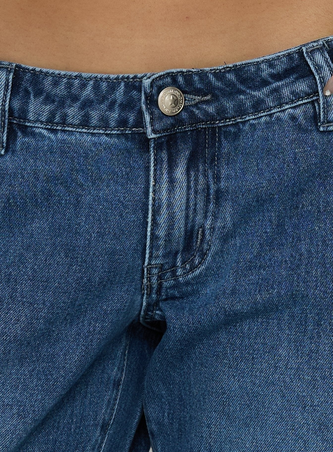 Hierarchy Low Rise 3/4 Length Jeans Mid Wash
