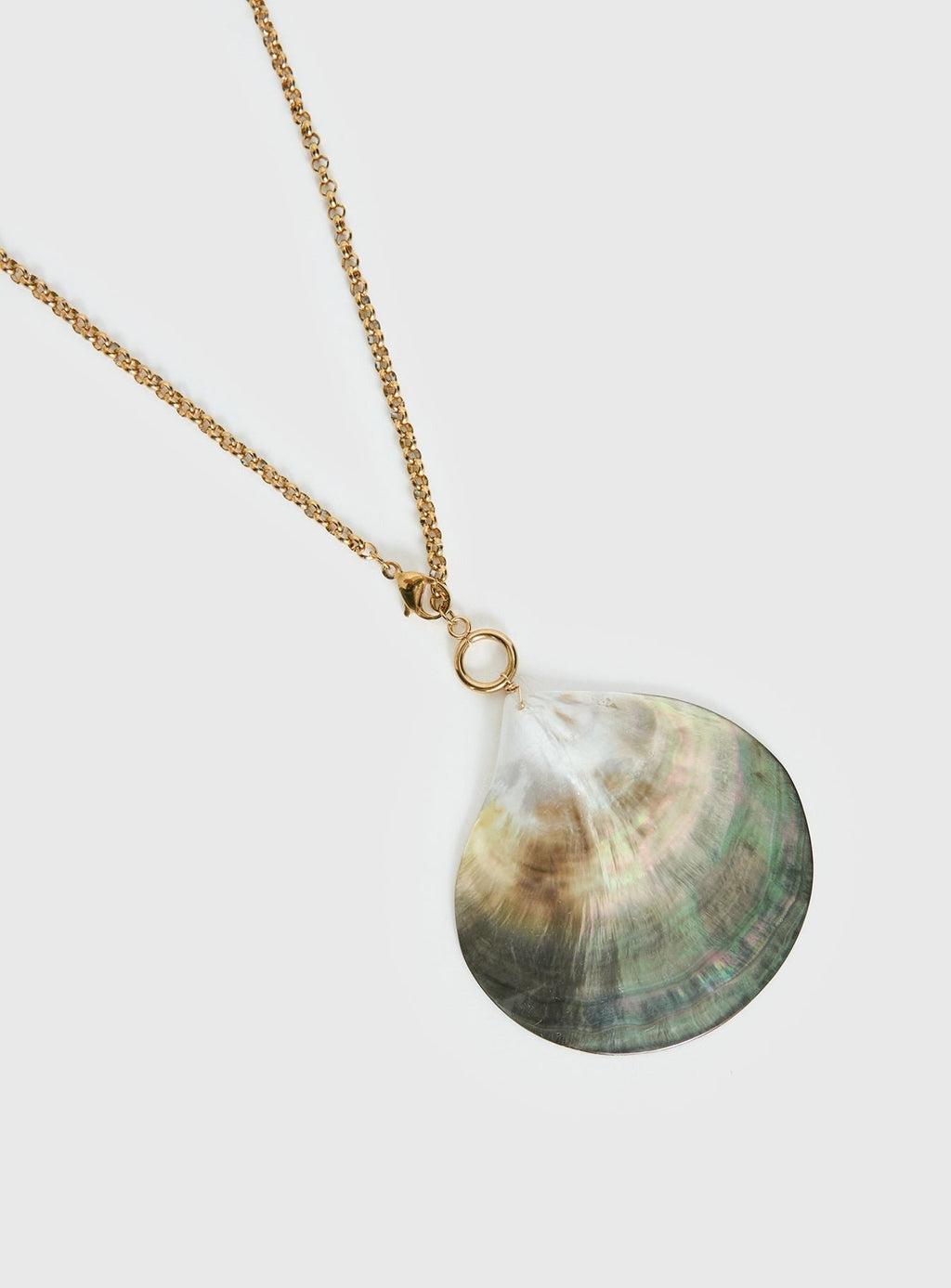 Delanee Shell Pendant Necklace Gold