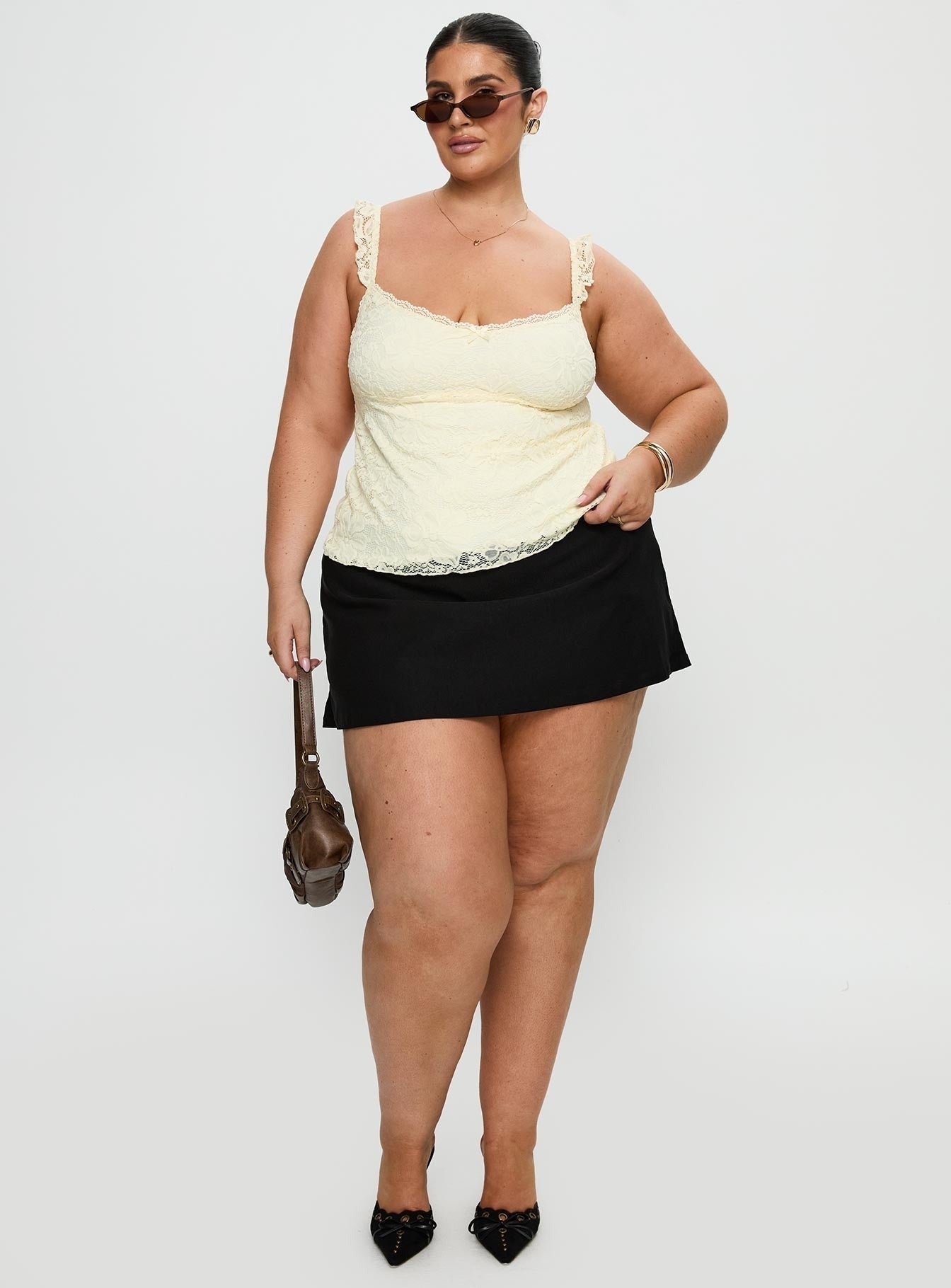 Madaleine Lace Top Cream Curve
