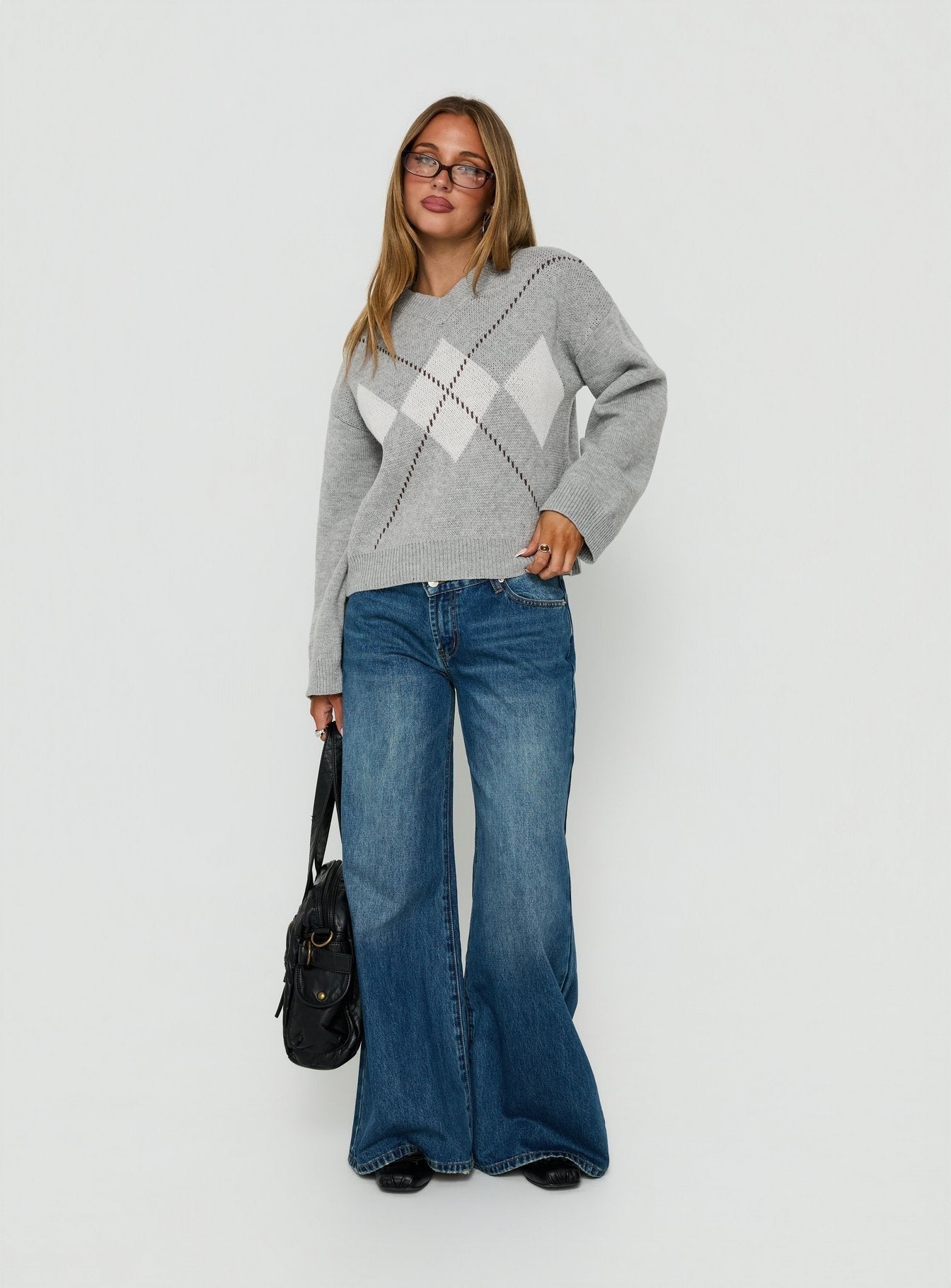 Alaskie V Neck Jumper Grey Argyle