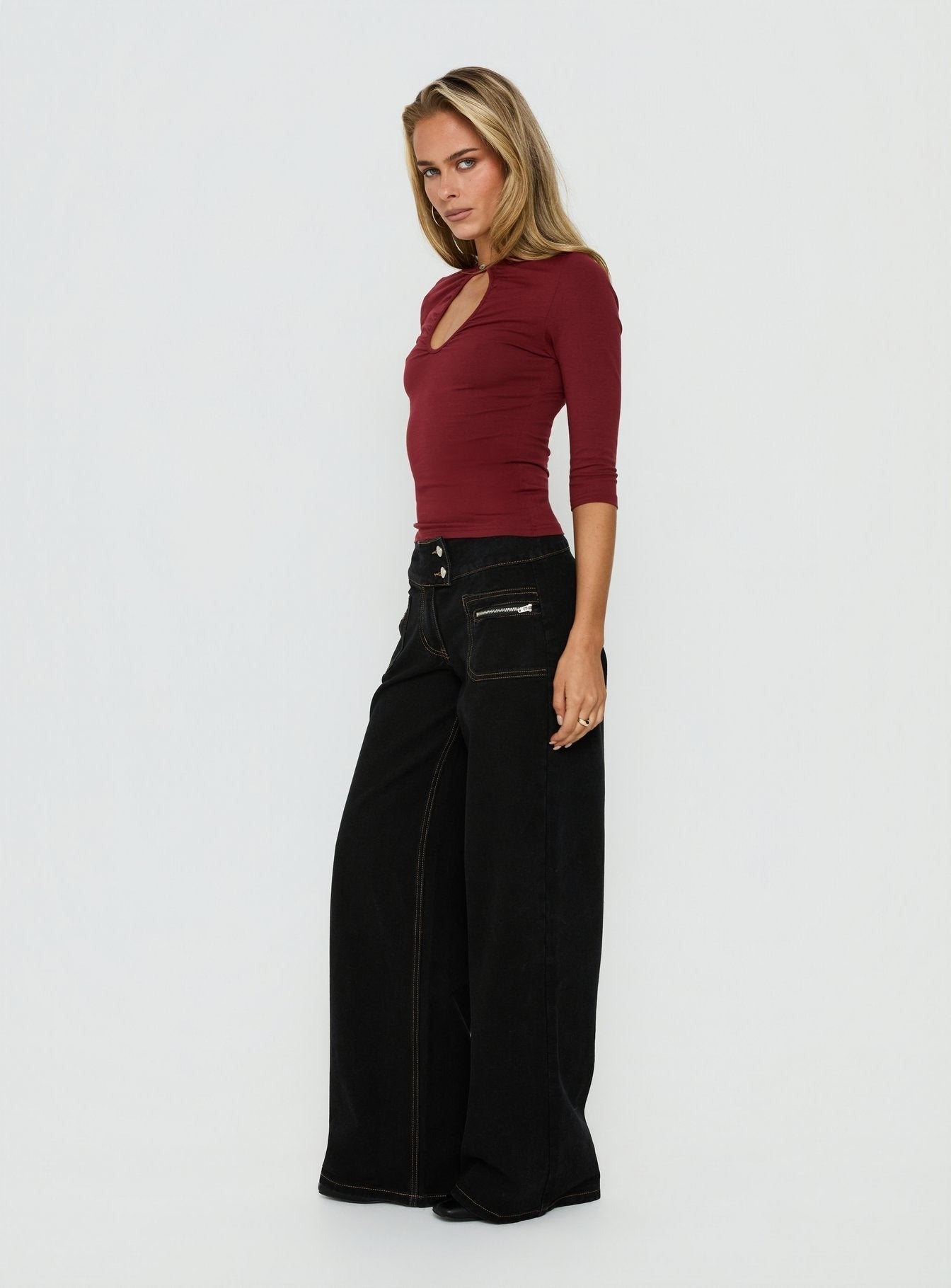 Unwritten Mid Rise Wide Leg Jeans Washed Black