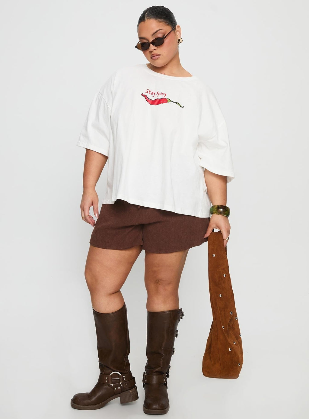 Stay Spicy Graphic Top White Curve