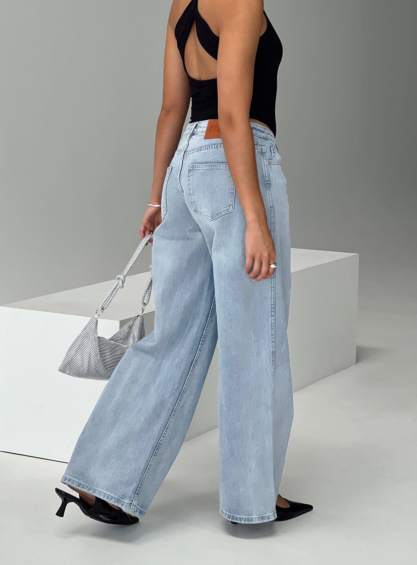 Ramos Low Rise Wide Leg Jeans Light Blue Wash Tall