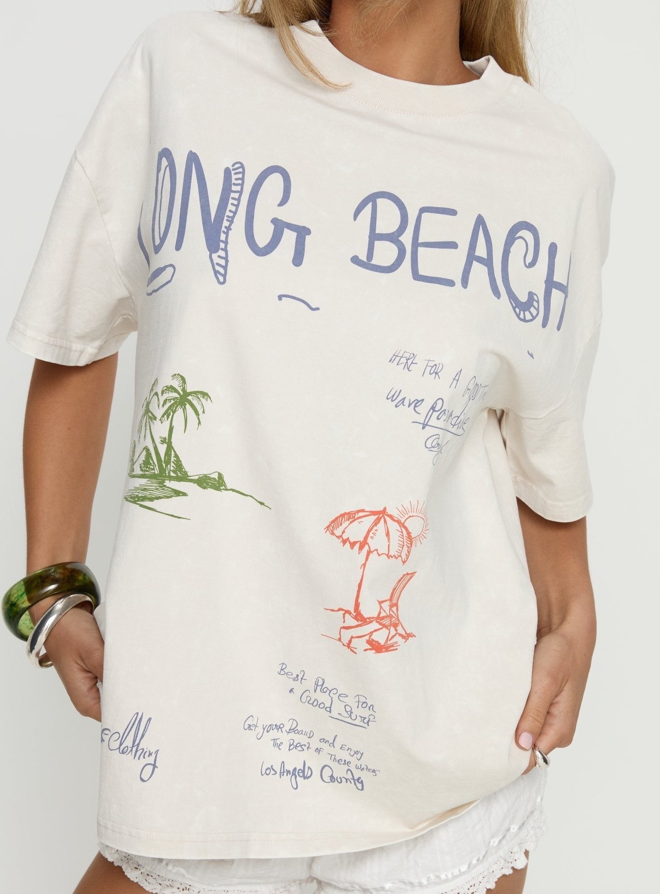 Long Beach Oversized Graphic Top Cream