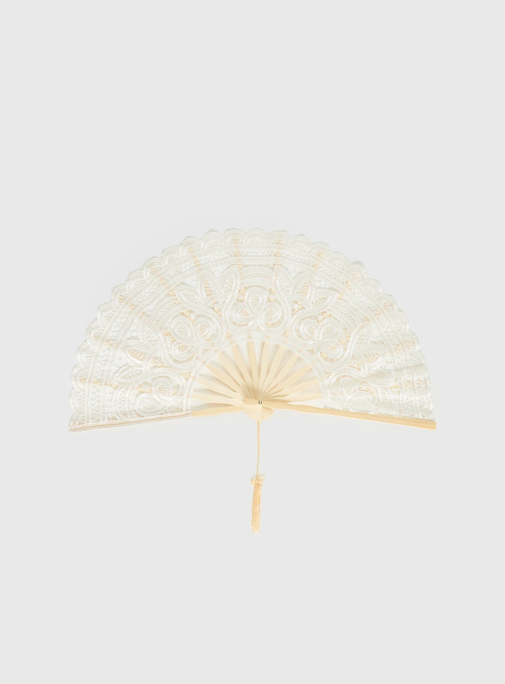 Bossa Nova Lace Fan Beige